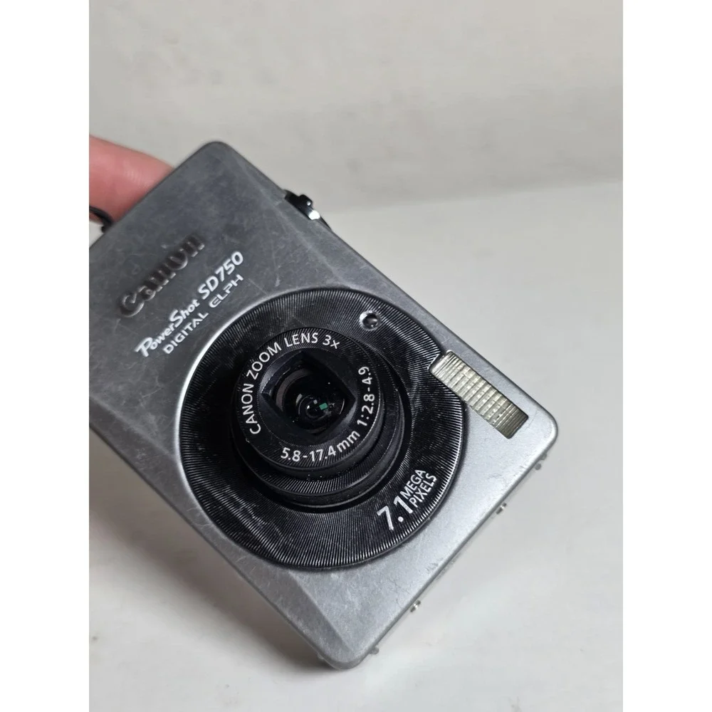Canon PowerShot Digital ELPH Silver SD750 Digital Camera Battery Charger SD - Picture 15 of 15